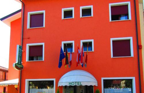 Bassano del Grappa Hotel | Hotel Ristorante Al Bassanello