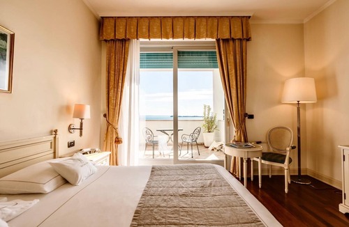 Gardone Riviera Hotel | Hotel Savoy Palace