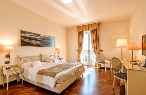 Gardone Riviera Hotel | Hotel Savoy Palace