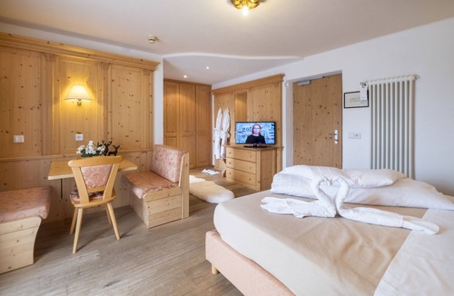 Pedraces Hotel | Hotel Serena