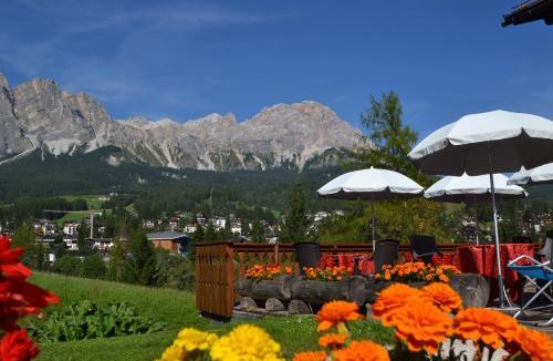 Cortina d'Ampezzo Hotel | Hotel Villa Nevada