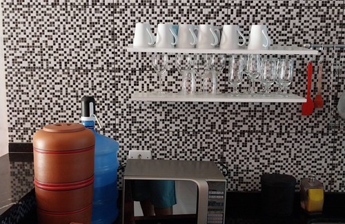 Jabaquara House | HOUSE 150 METERS FROM JABAQUARA BEACH. A/C, WI-FI, SMART TV AND LOUNDRY.