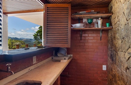 Araras Villa | House in Araras: Pool, Sauna, and Included Services!