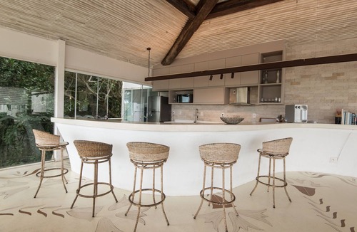 Buzios House | House in gated community. Total security and much comfort.