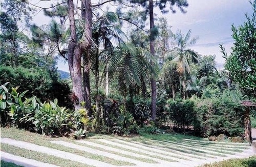 Resende House | House in Serrinha, near Penedo and very close to Camping Club do Brasil