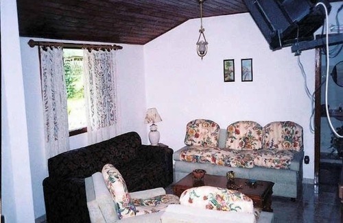 Resende House | House in Serrinha, near Penedo and very close to Camping Club do Brasil