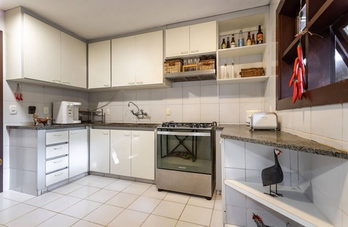 Mangaratiba Ski Chalet | House with private beach in Porto Bello Mangaratiba
