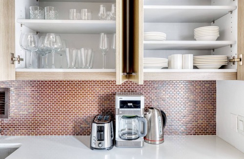 Tribeca Apartment | Ideal Tribeca Studio w/Gym, W/D, Doorman, Pool, View by Blueground