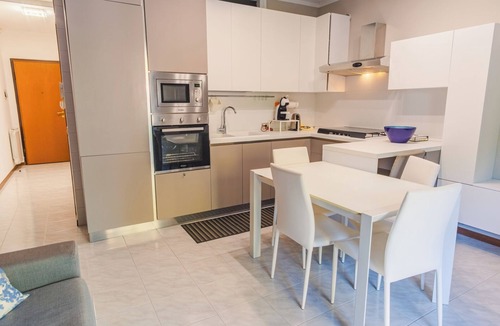 Rivoltella Apartment | Il Giardino Segreto - Two Bedroom Apartment, Sleeps 5