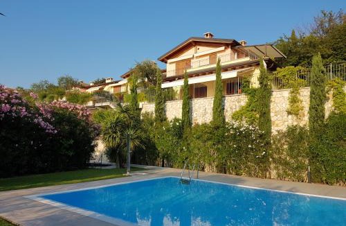 Torri del Benaco Apartment | Il Paradiso Apartments Great View Gardasee