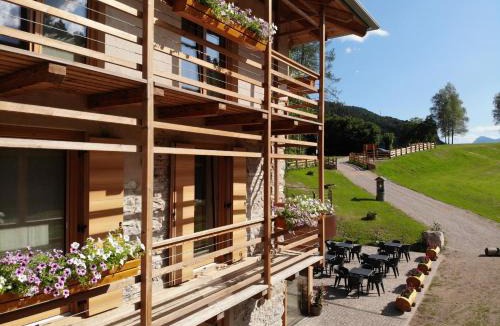 San Lorenzo in Banale Bed & Breakfast | Il Soffio - cucina & camere nel bosco