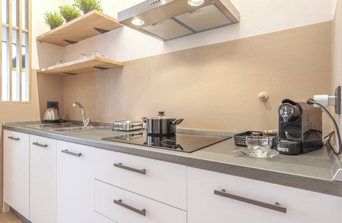 Bassano del Grappa Apartment | [In Style Apartment] with free parking 3 minutes from the station and the center