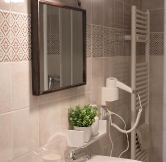 Cavalcaselle House | InGarda Rooms