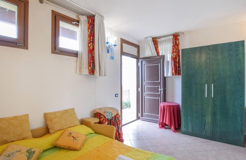 Rosolina Apartment | Inviting vacation apartment near the beach.