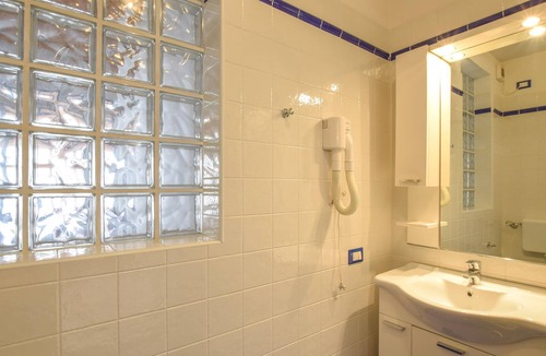 Rosolina Apartment | Inviting vacation apartment near the beach.