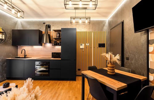 Porta Garibaldi Apartment | ISLAND GARDEN DESIGN HOUSE