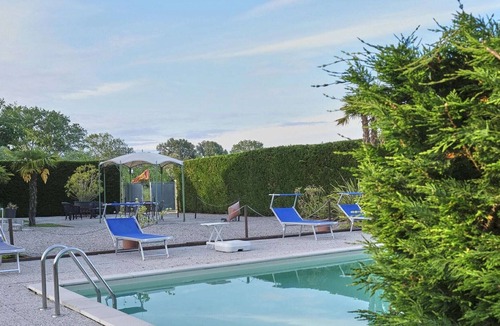 Codevigo Villa | Modern Villa with Sauna in Santa Margherita