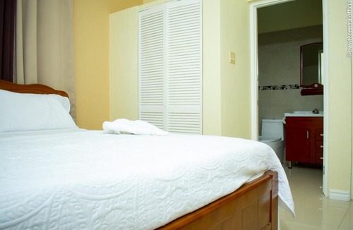 Kingston Bed & Breakfast | IVS Bed and Breakfast