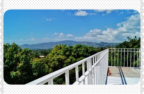 Jack's Hill House | Jacks Hill Tropical Arcadia