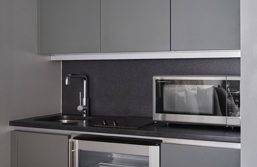 Bowery Apartment | Kasa Lantern Lower East Side