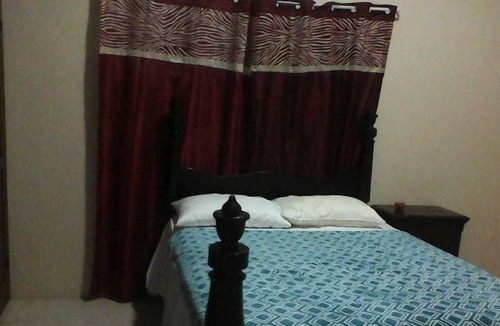 Port Morant House | Kingvilla