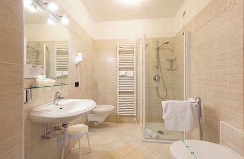 Moena Bed & Breakfast | Kyrr Smart Mountain Retreat