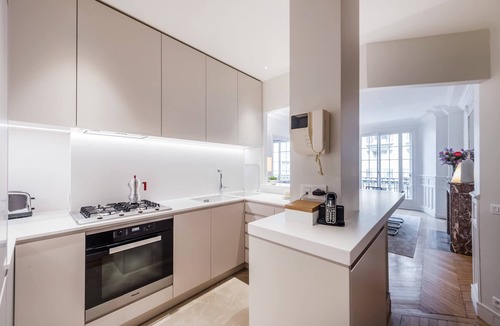 6th Arrondissement House | L’Élégance Parisienne:130m2 Exceptional Living on Rue du Four, Saint-Germain