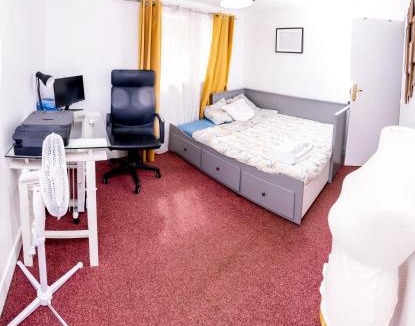 Le Plessis-Robinson Apartment | L'Appart