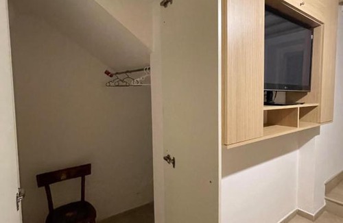 Serramazzoni Apartment | La Berzigala