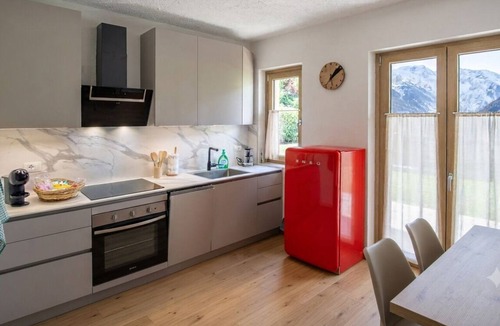 Temu Apartment | La Casa Di Davide Temù-4 seats-Panoramic View-Free Parking-1 min from the slopes