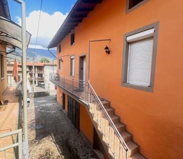 Monasterolo del Castello House | La Casa di Erika