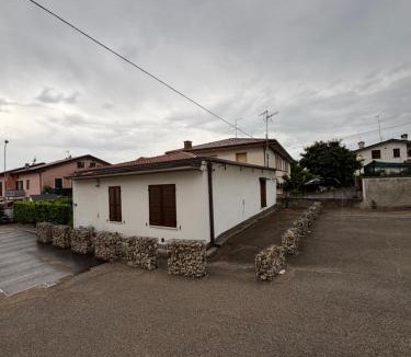 Sandra House | La Casetta di Tommi