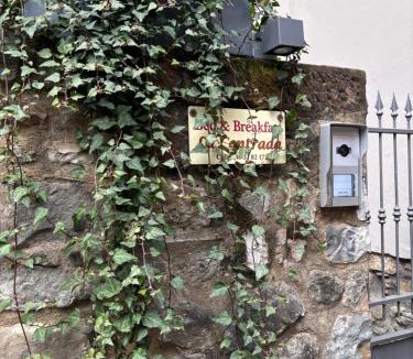 Sarnico Bed & Breakfast | La Contrada