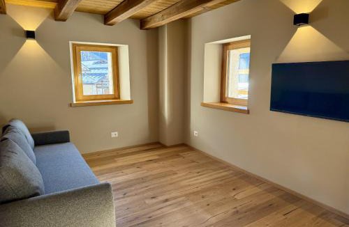 Vallada Agordina Apartment | La Corte Antica 1733 - The Golden Court