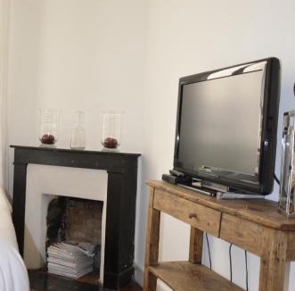 Val-de-Grace Bed & Breakfast | La Cour du 5ème - Chambre d'hôtes