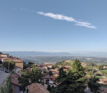 Novello Apartment | La magia delle Langhe appartamenti con vista