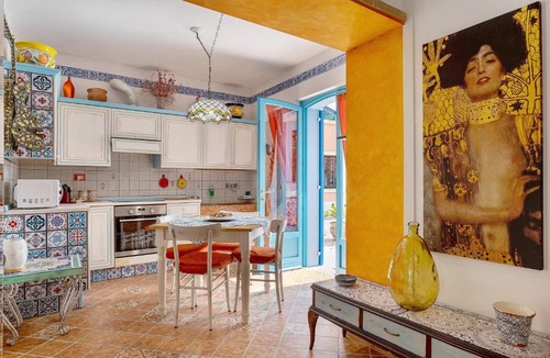 Mozzecane Apartment | La Maison Des Artistes