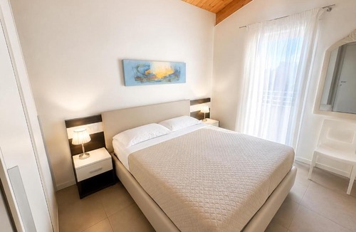 Old Town Apartment | LA TERRAZZA Trilocale Superior 2 BAGNI