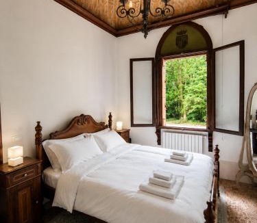 Sant'Agostino Villa | Lake House by Veneto Villa