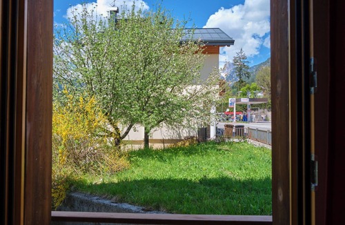 Auronzo di Cadore Apartment | Lake view two-room apartment