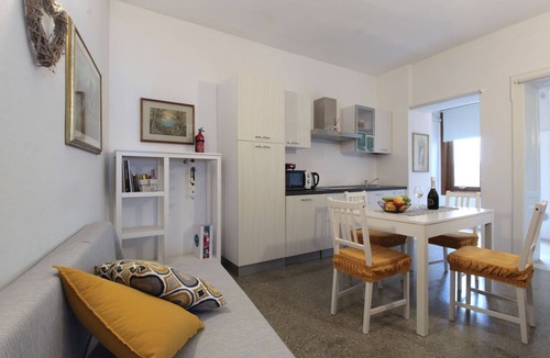 Valdobbiadene Apartment | Landlord La Pieve Apartment, Valdobbiadene