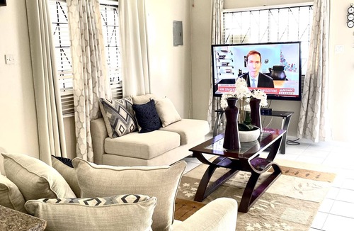 Caribbean Estates House | LARGE COZY HOME FOR YOU AND YOUR FAMILY, NICELY DECORATED, QUIET. GATED