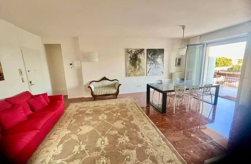 Verona City Centre Apartment | Large modern house in the Old Town