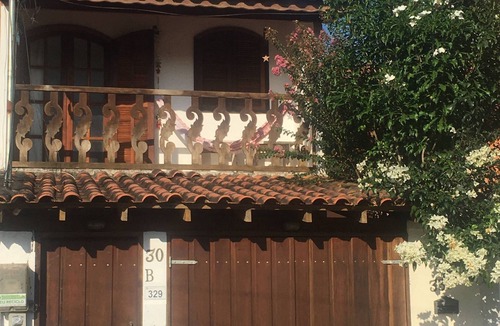 Cabore House | LARGE PRIVATE SUITE WITH BALCONY AND CLOSE TO THE HISTORIC CENTER. PET FRIENDLY