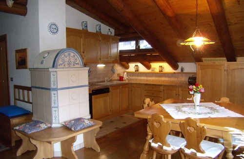 San Vito di Cadore Villa | Large stately apartment