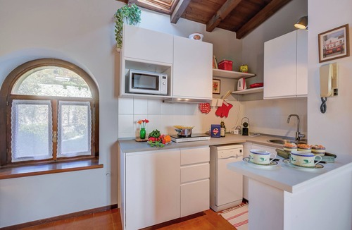 Morgnaga Apartment | Le Fontane With View Lake, Gardone Riviera, Italy