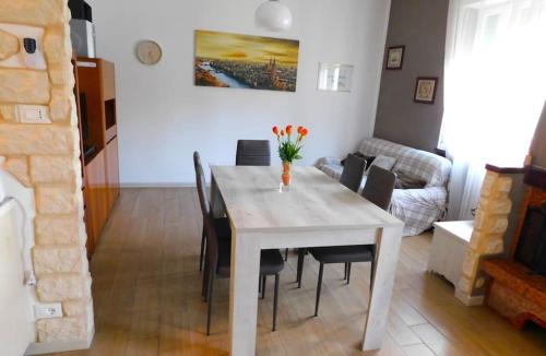 Grezzana Apartment | Le Giare House