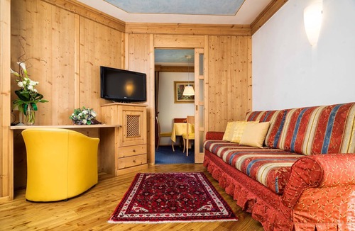 Moena Hotel | Leading Relax Hotel Maria