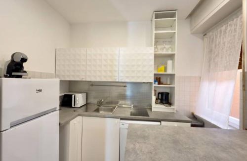 Sesto Calende Apartment | Leonardo Academy Hub: Comfort e Spazio in centro