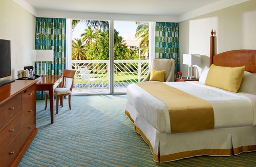 Williams Town Resort | Lighthouse Pointe at Grand Lucayan - All Inclusive
